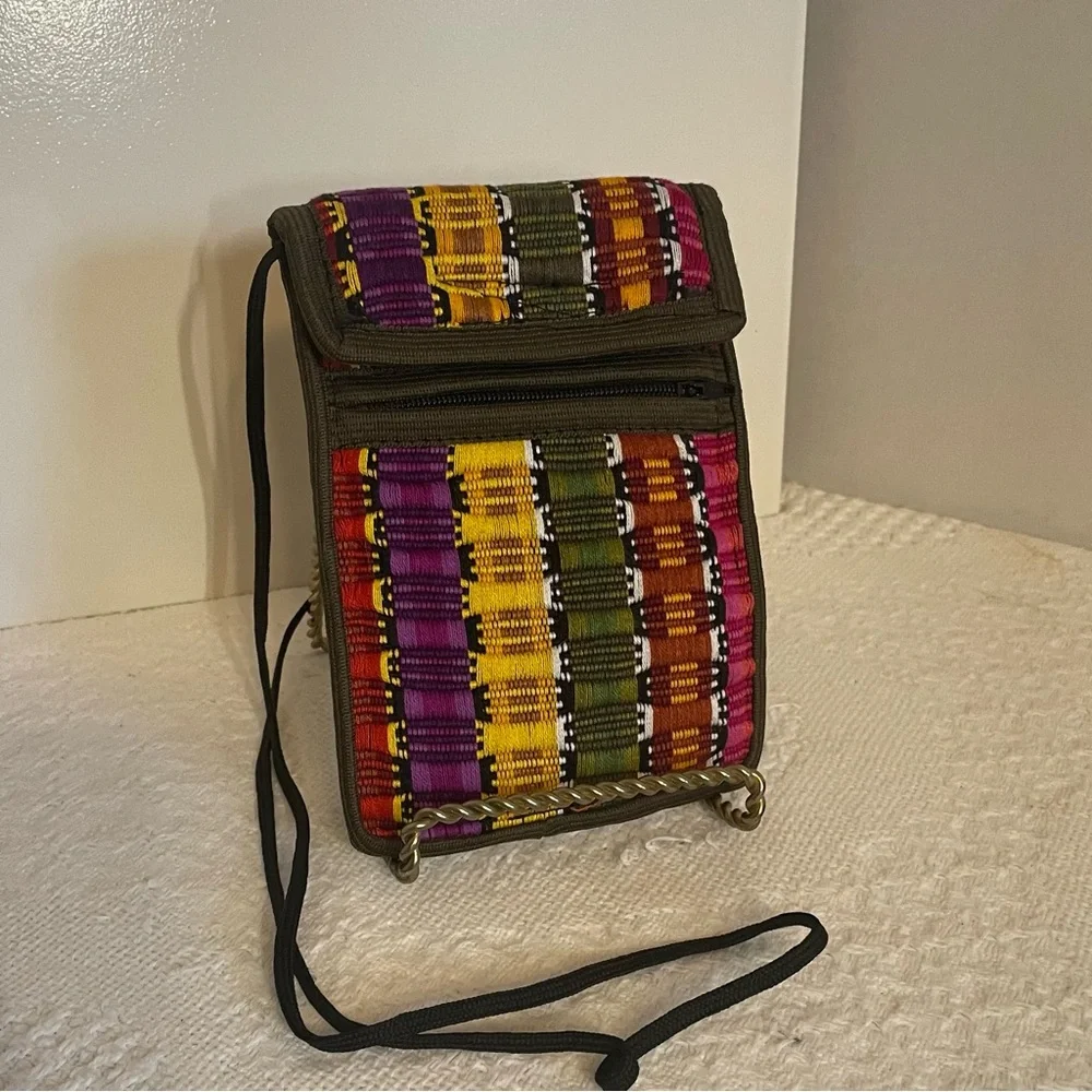 Colorful‎ Woven Crossbody Pouch